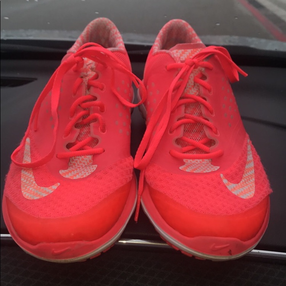 Shoes - Picture 2 of 3